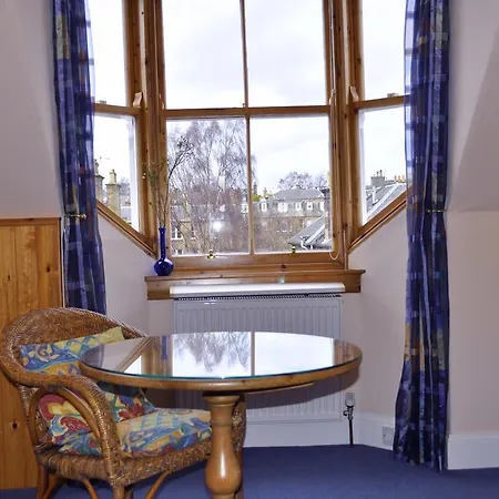 Ashdene House 4*