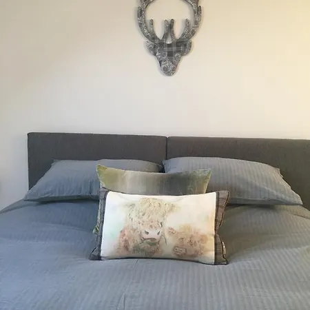 The Bothwell Bonnie Thistle Apartment