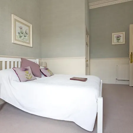 Gasthof Sherwood Edinburgh