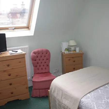 Bed & Breakfast Airdenair 3*