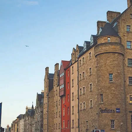 Radisson Blu Hotel, City Centre 4*