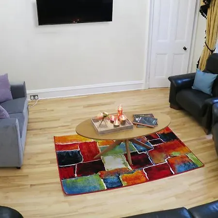 Prázdninový dům Inverleith Estate *