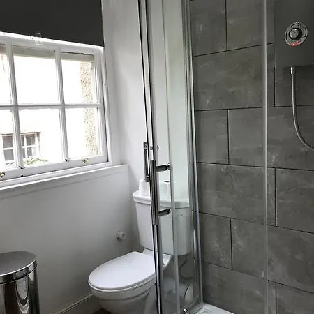 Апарт-отель Royal Mile Balconies By The Castle Эдинбург