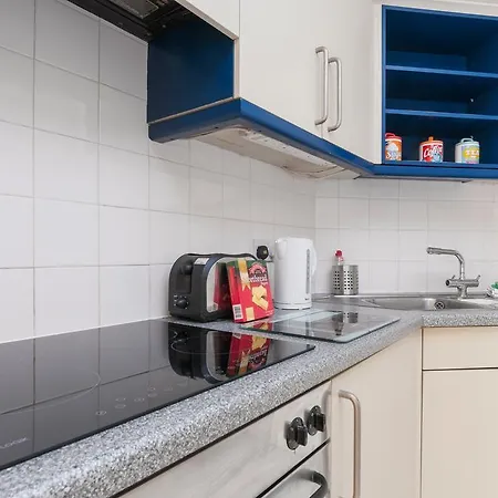 Dean Village - Lovely 2 Bed In Picturesque Dean Village With Balcony And Private Parking 아파트