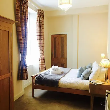 Canal Apartment Edinburgh
