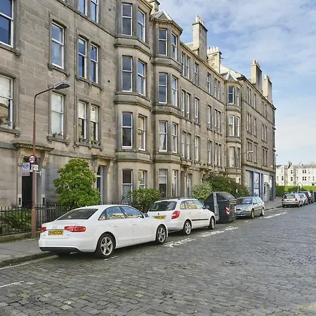 Apartment Comely Bank *