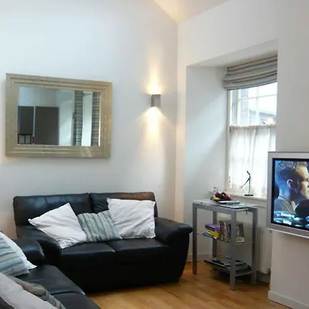 Hotel Royal Mile 4*