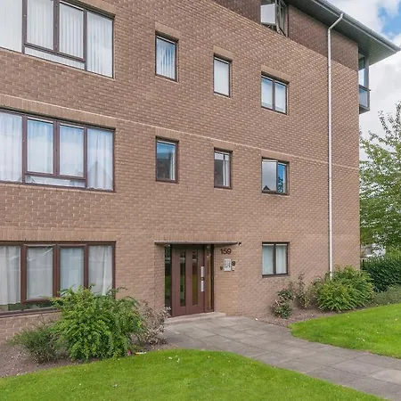Broughton Road City Apartment