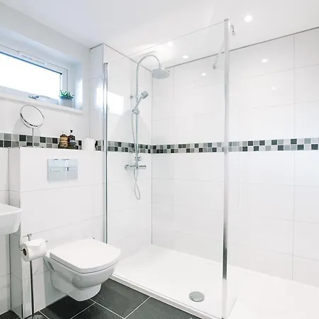 Garfield Bed & Breakfast 4*