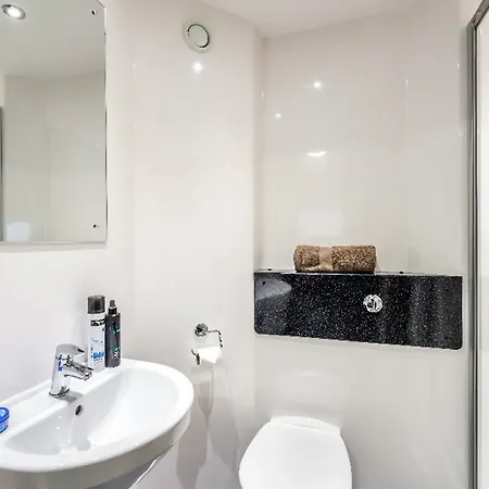 Apartamento Destiny Student - Shrubhill