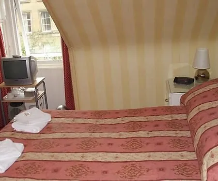 Guest house Menzies 3*