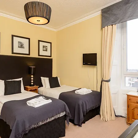 Martins Guest House Guest house 3*