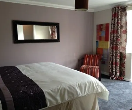 Meadow House إدنبرة