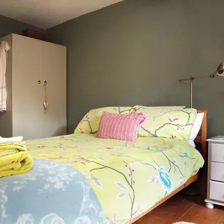 شقة 2 Bedroom Flat In City Centre Sleeps 4 إدنبرة