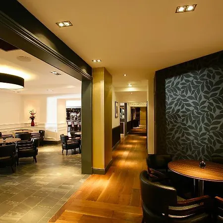 Leonardo Murrayfield Edimburgo