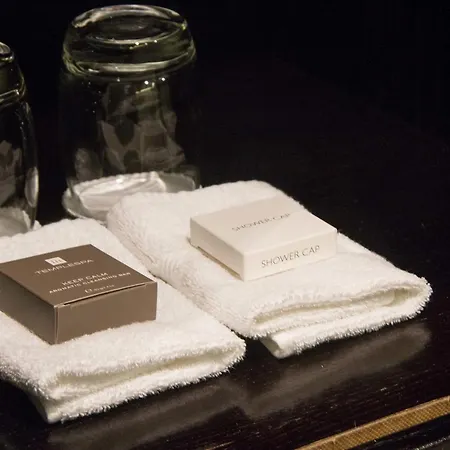 Le Monde Hotel 4*