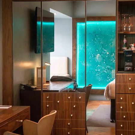 Hotel Le Monde