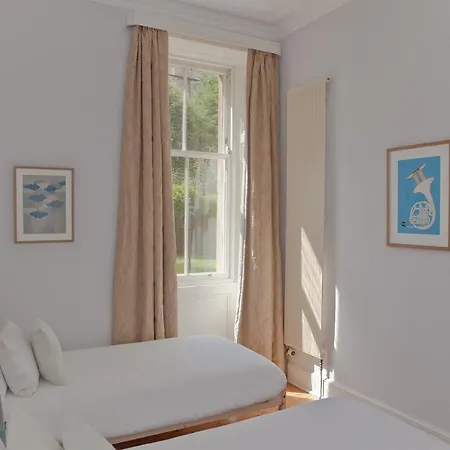 The Address - Classic Marchmont Charm Apartman *