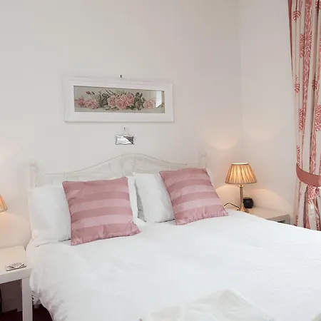 The Blinkbonny Daire Edinburgh