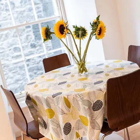 The Edmonstone's Close * Edinburgh