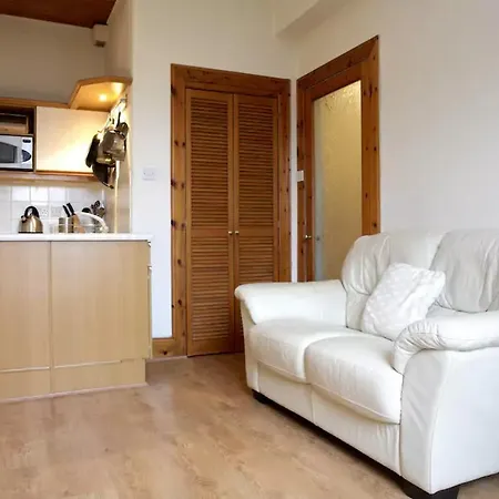 1 Bedroom 10 Minutes From Royal Mile * Edinburgh