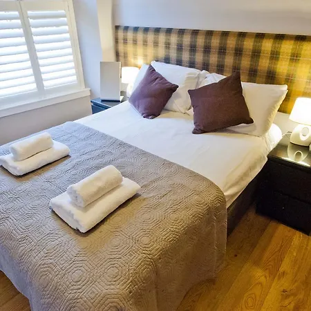 Apartment Innercitylets - Royal Mile *
