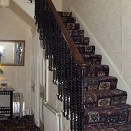 Regis Guest house