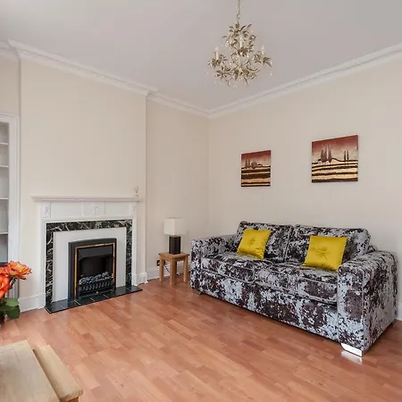 Apartment Castle Rose *