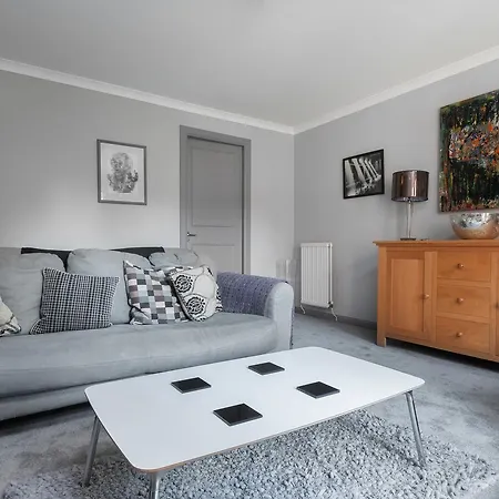 Apartment Wester Coates Road Edinburgh