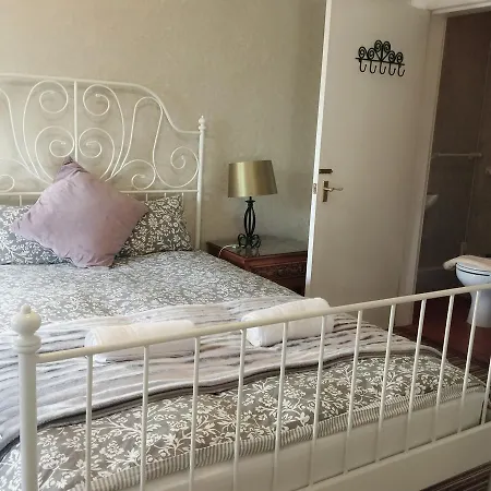 Travel فندق مبيت وإفطار 3*