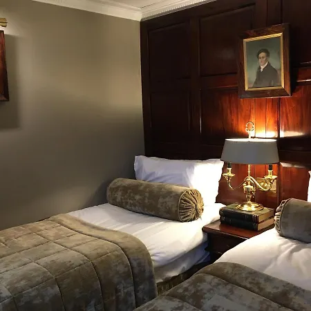 Pensionat 23 Mayfield 5*