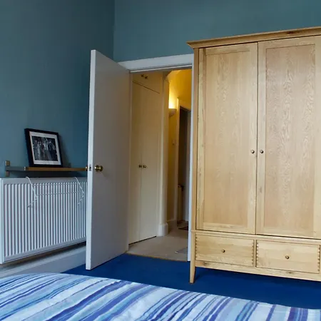 2 Bedroom Flat In Stockton Sleeps 4 Appartamento Edimburgo