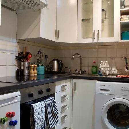 Apartamento 2 Bedroom Flat In Stockton Sleeps 4 *