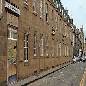 Stewart By Heeton Concept - Apart Otel