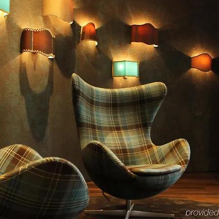 One Edinburgh-princes מלון 3*