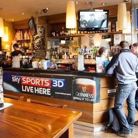 호텔 St Christophers 3*