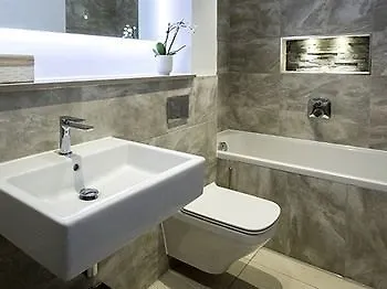 레인 4*