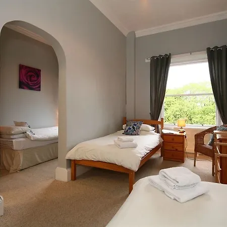 Halcyon House 3* Edinburgh