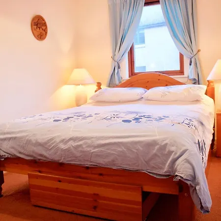 Apartment 2 Bedroom, 2 Bathroom In Stockbridge Sleeps 4 *