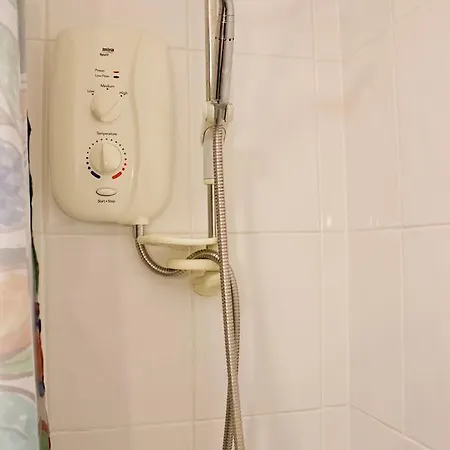 1 Bedroom In The Heart Of The City Apartment Edinburgh