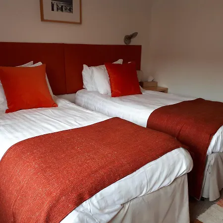 Canadale 4* Edinburgh