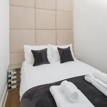 Castle Apart Otel Edinburgh