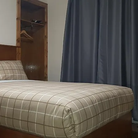 Mayfair House Эдинбург