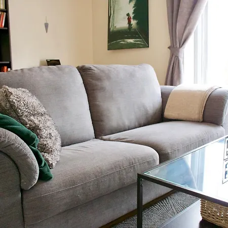 Ground Floor Flat Sleeps 4 Apartment Edinburgh
