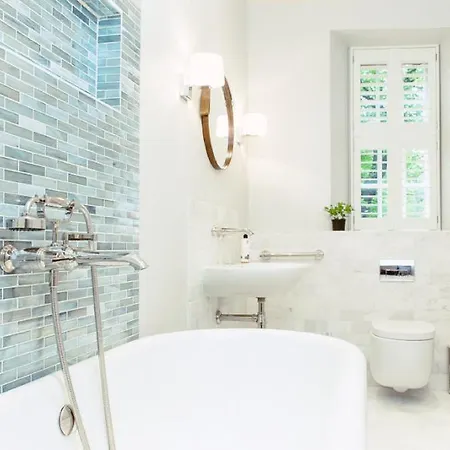 Lejlighed Ramsay Gardens - Grand 4-bedroom Next To Castle Edinburgh