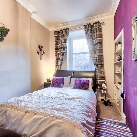 Syozant Drumdryan Central Aparthotel 3*