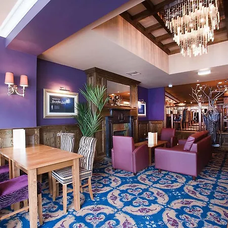 The White Lady Wetherspoon Otel 3*