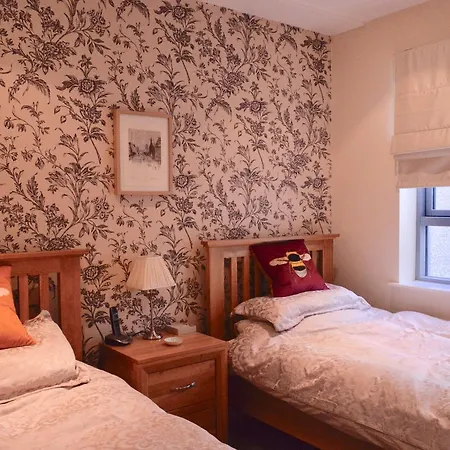 Bright Centrally Located Apartment
