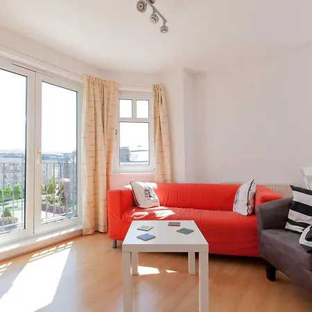 Ideal Fringe Base: Great Value + Free Parking! Appartement *
