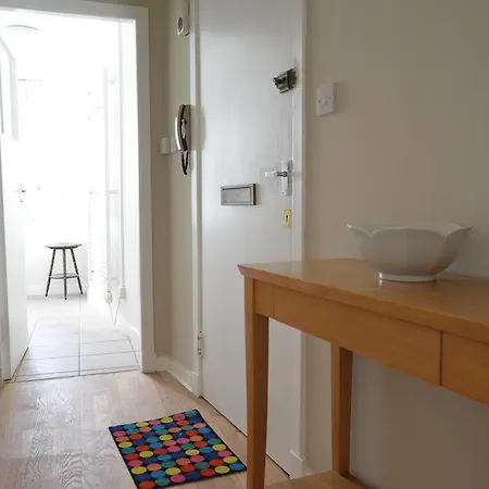 The West Bow, Old Town 公寓 *